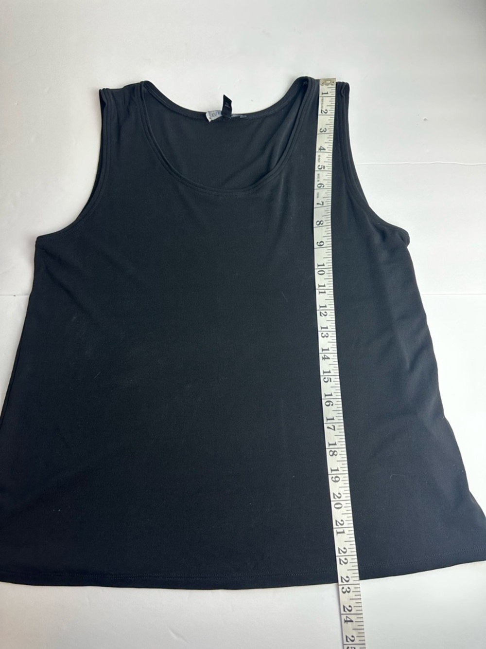 Eileen Fisher 100% Silk Sleeveless Tank Top Women's Size Medium Black Minimalist - Picture 4 of 7